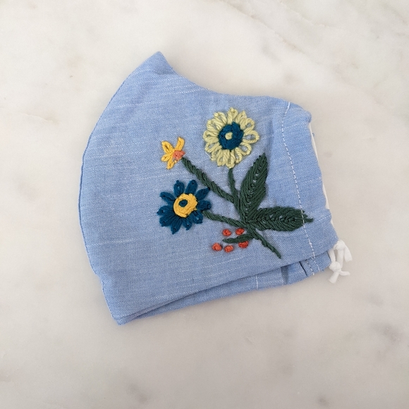 Handmade Embroidered Pocket Filter Face Mask - Picture 1 of 5